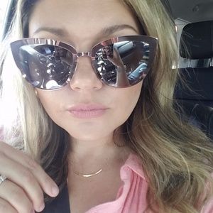 🍃Quay sunglasses Cat eye STAR GIRL